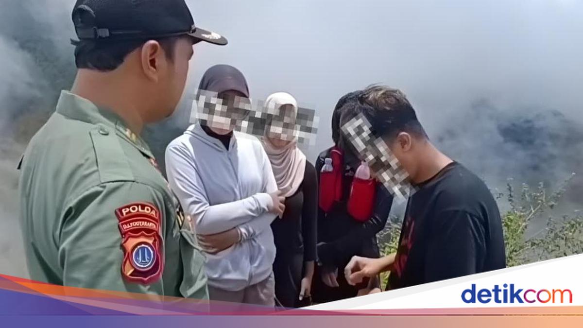 4 Pendaki Kepergok Trekking di Bukit Kukusan Merapi, Dihukum Hapus Konten