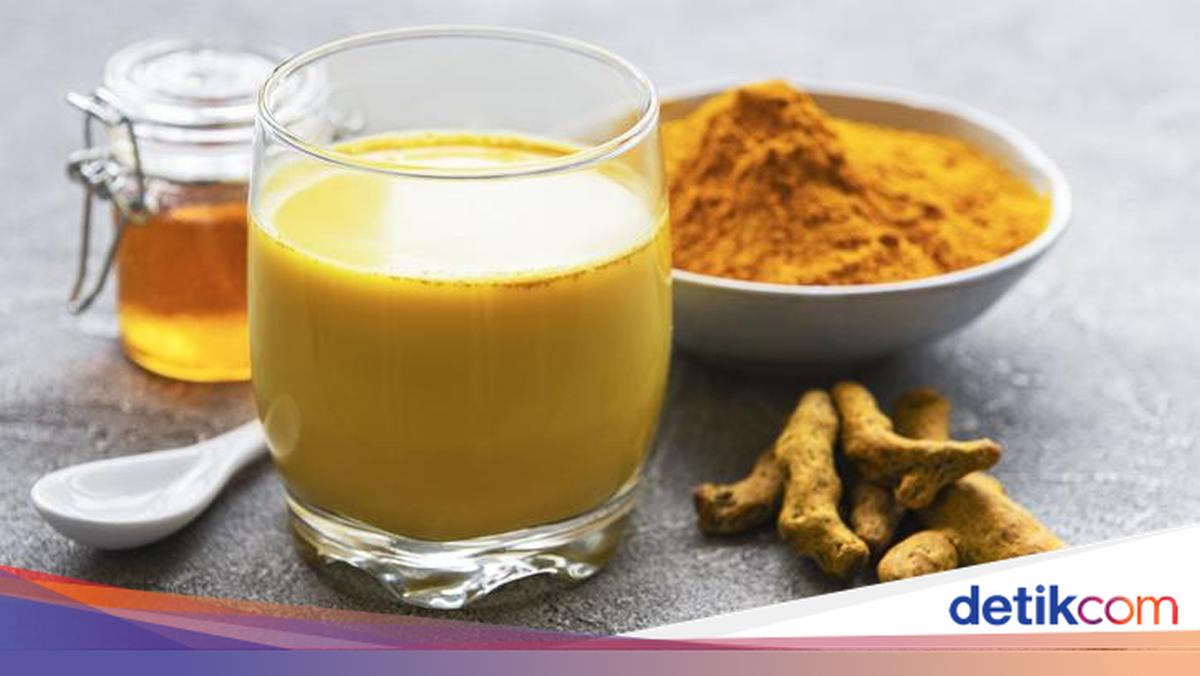 5 Manfaat Minum Teh Kunyit Campur Lada Hitam yang Pedas Berempah