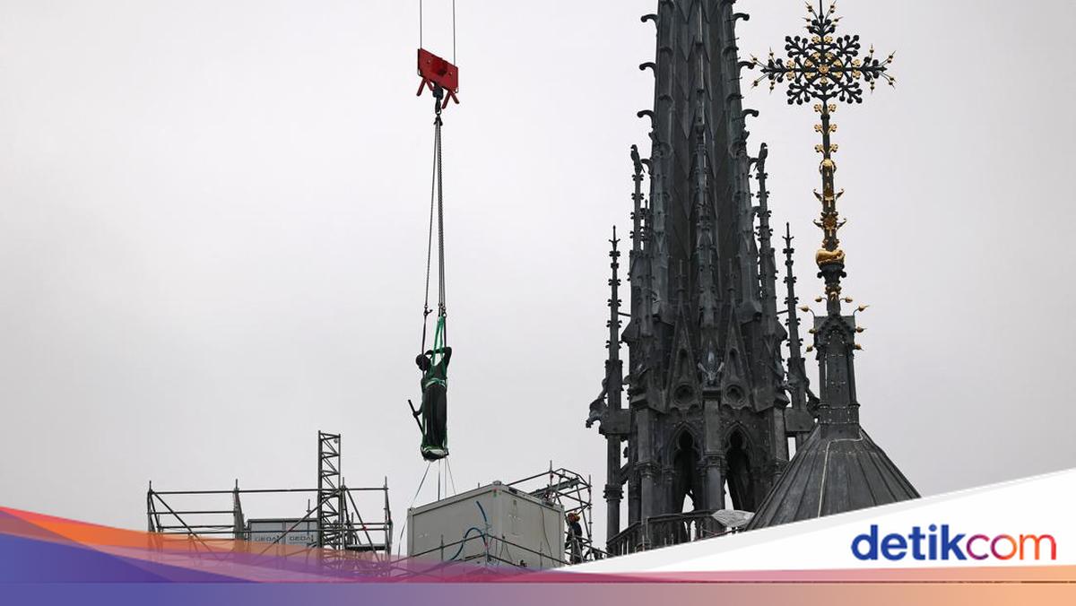 Asyik, Menara Kembar Notre-Dame Paris Dibuka Lagi