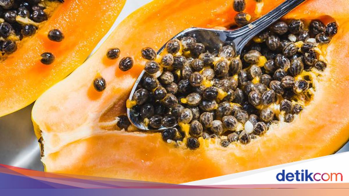 Biji Pepaya Punya 8 Manfaat Kesehatan Ini, Jangan Dibuang!