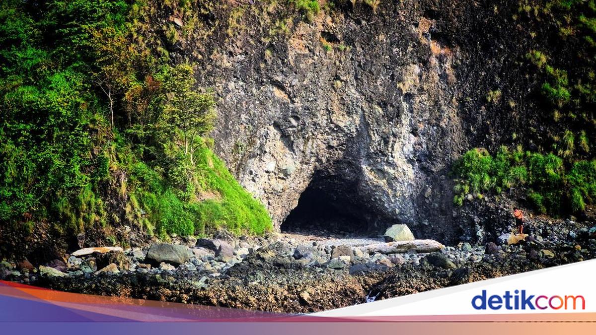 Goa Purba di Pulau Kunti dan Mitos Anti Jomlo