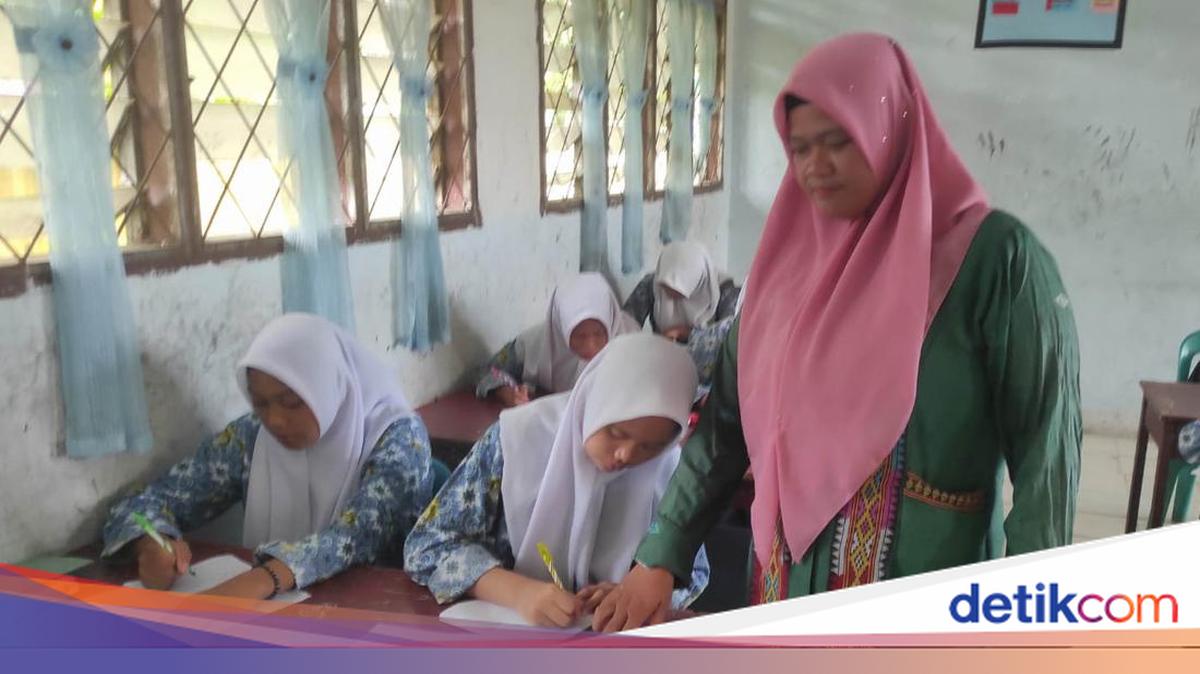 Insentif Guru Honorer Naik Jadi Rp 400 Ribu per Bulan pada 2026