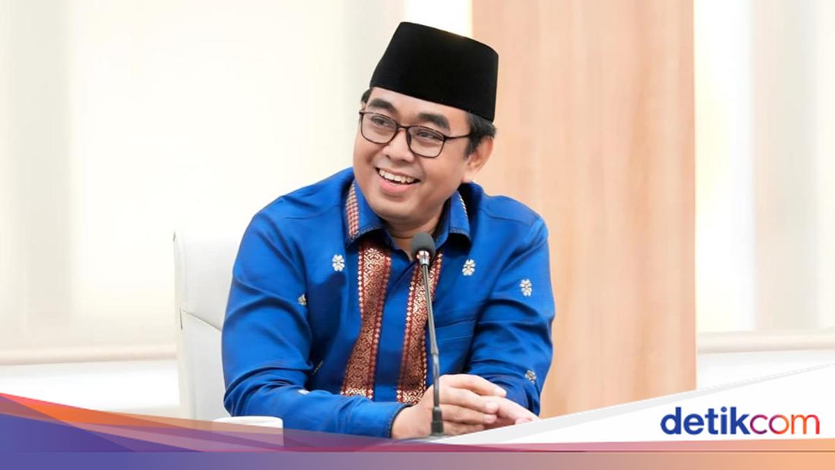 Kampus Kecil di Tengah Arus Besar Pendidikan Tinggi