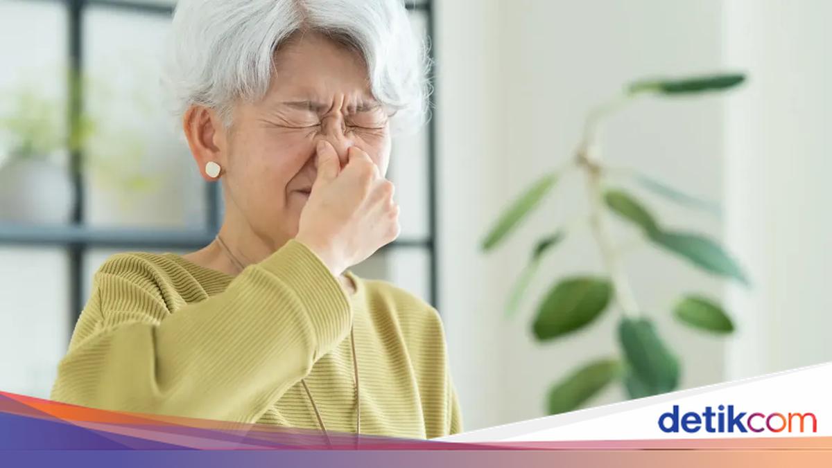 Konsumsi Makanan Ini Disebut Ampuh Singkirkan Bau Badan Khas Orang Tua