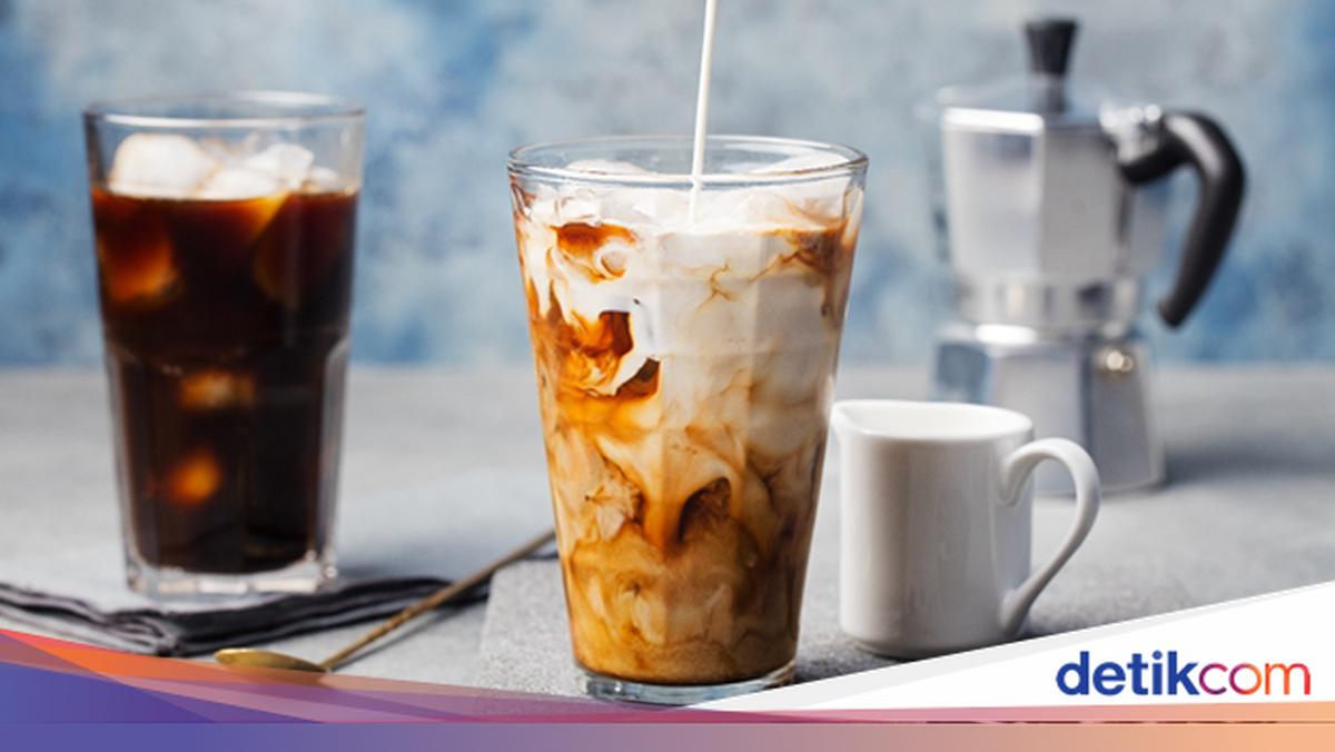 Lagi Tren! Ini Nih 4 Manfaat Sehat Kombinasi Kopi dan Santan
