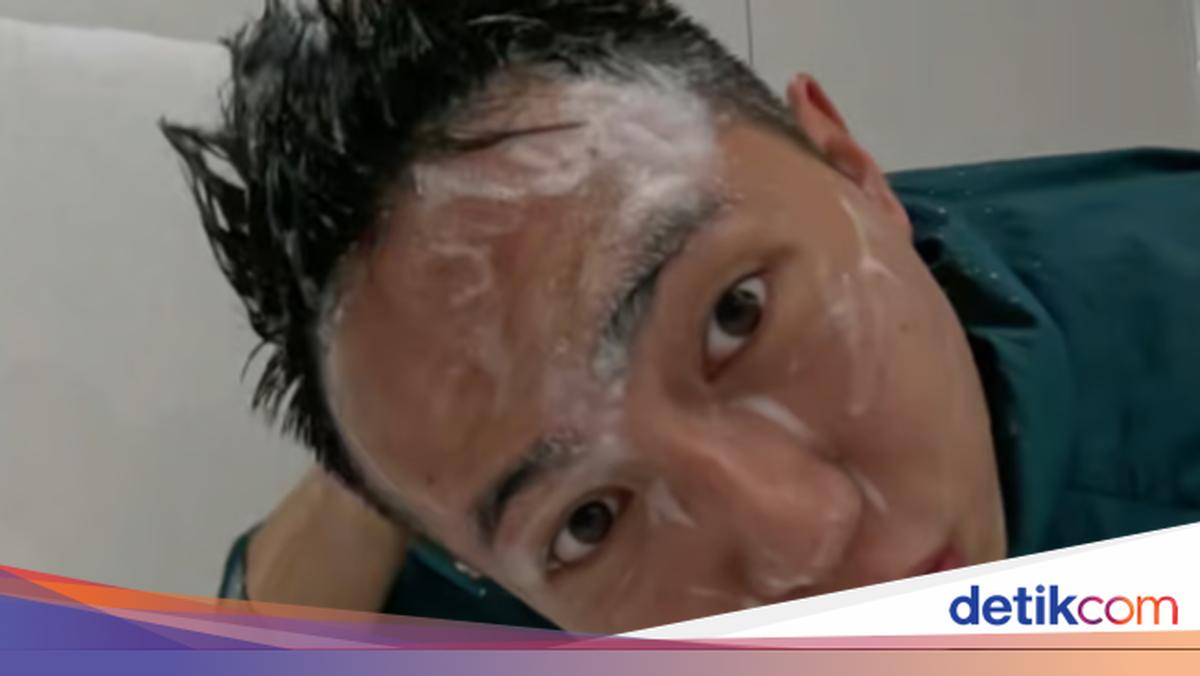 'Liburan Miskin' Turis China di Jepang Bikin Warga Dua Negara Panas