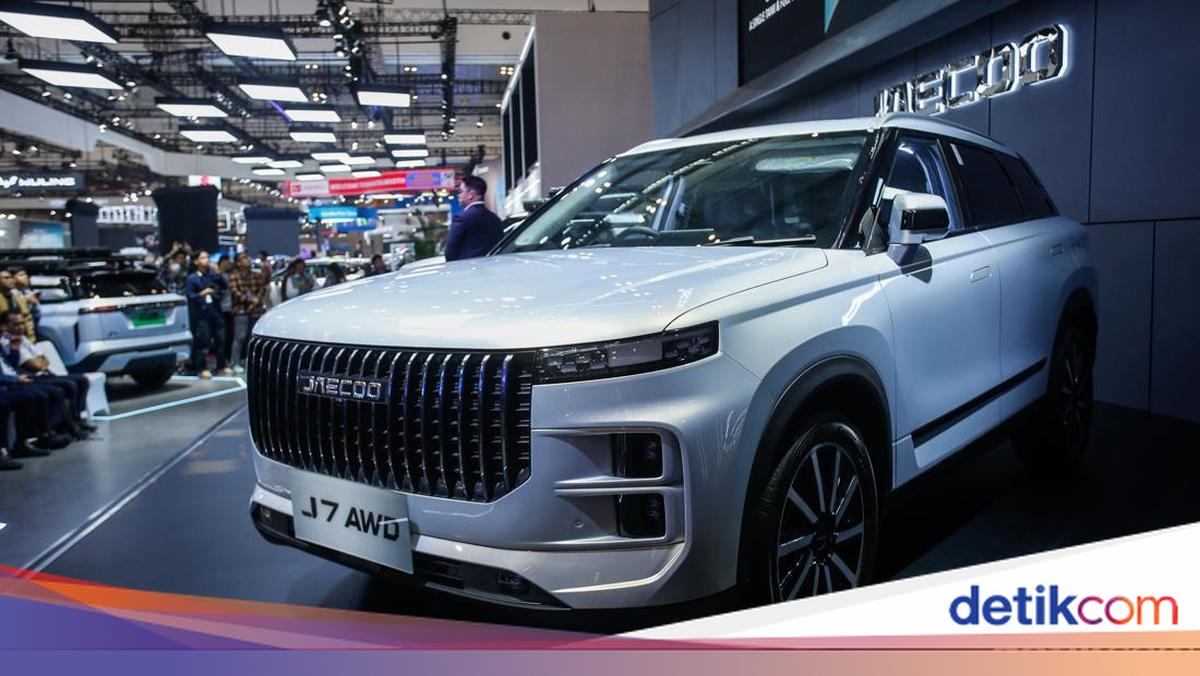Orang RI Masih Banyak yang Ragu Beli Mobil Listrik, PHEV Bisa Jadi Solusi