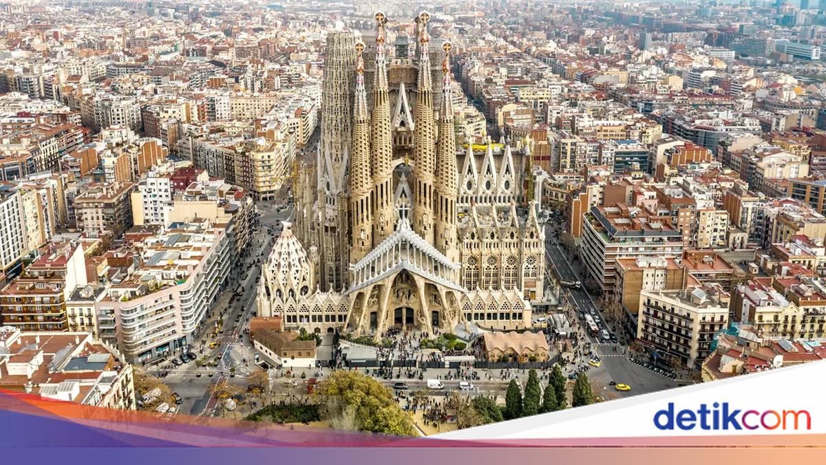 Pariwisata Spanyol Lesu: Wisatawan Berkurang, Belanja Menyusut