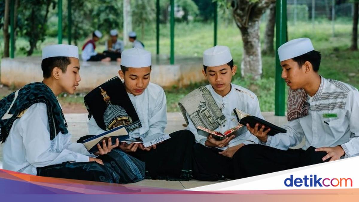 Peringati Hari Santri, Ponpes di Bogor Gelar Tradisi Khataman Al-Qur'an