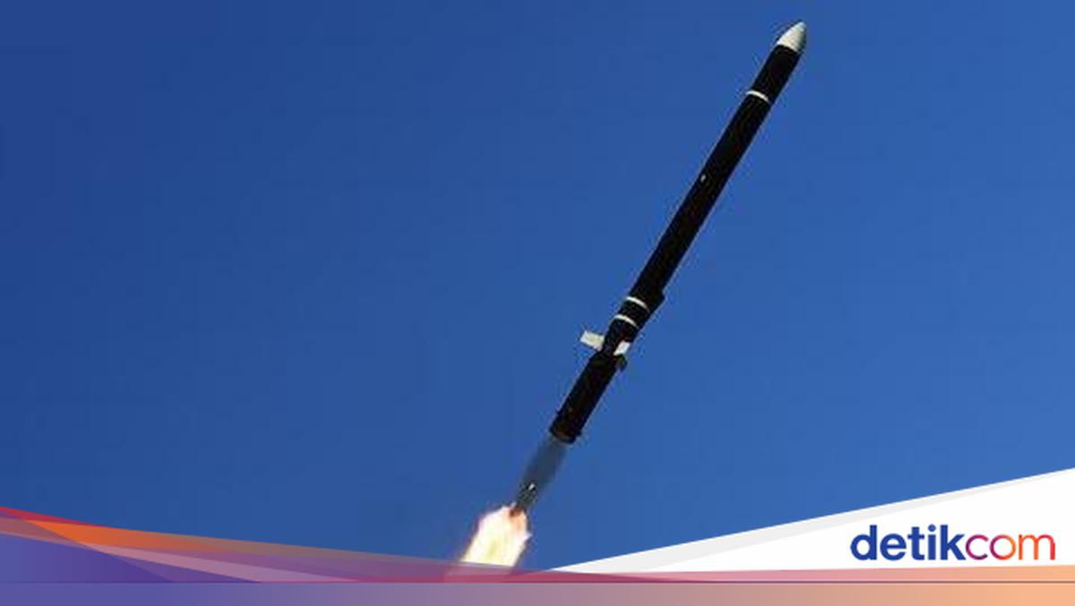 Perkuat Pertahanan terhadap Musuh, Korut Uji Coba Rudal Hipersonik