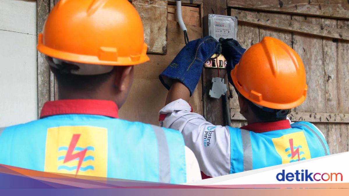 Rumah Warga Sekitar PLTU Suralaya Dapat Sambungan Listrik Gratis