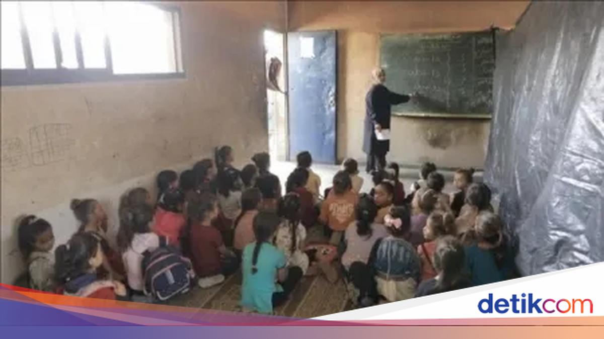 Setelah Gencatan Senjata, 300 Ribu Siswa di Gaza Kembali Bersekolah
