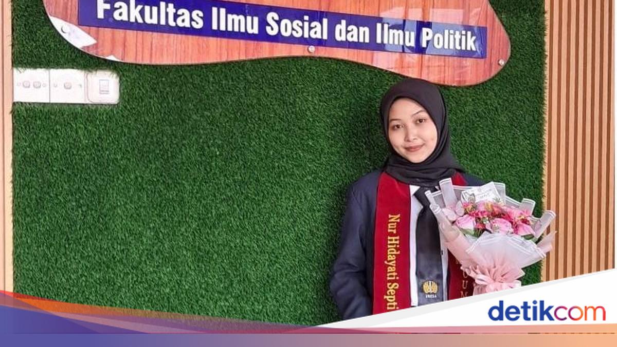 Terapkan 'Strategi Catur', Anak Buruh Tani Ini Jadi Wisudawan Terbaik Unesa