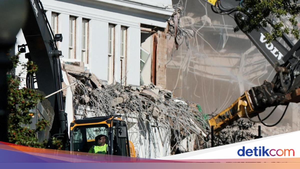 Trump Renovasi Gedung Putih, Tambah Ballroom Raksasa Bisa Tampung 999 Tamu