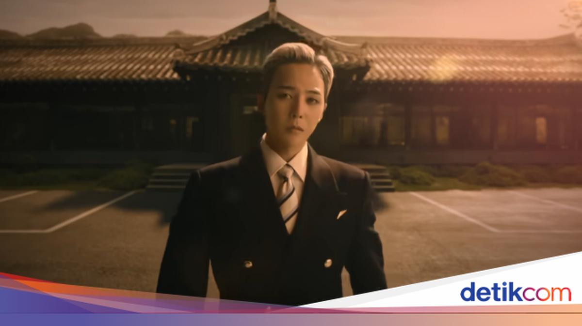 Viral Presiden Korsel Jadi Marshaller Pesawat dan G-Dragon Pilotnya