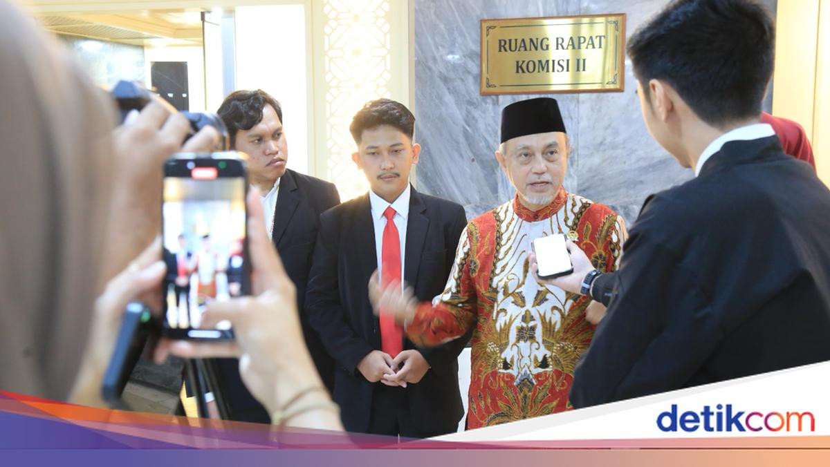 Waka DPD Ajak Pemuda Parlemen Indonesia Wujudkan Demokrasi Produktif