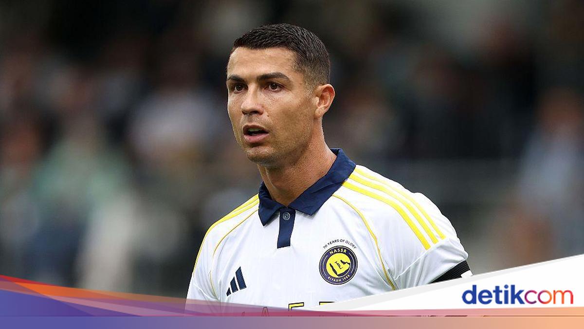 https://sport.detik.com/sepakbola/bola-dunia/d-8174755/mengapa-nggak-mau-main-di-india-ronaldo?single=1